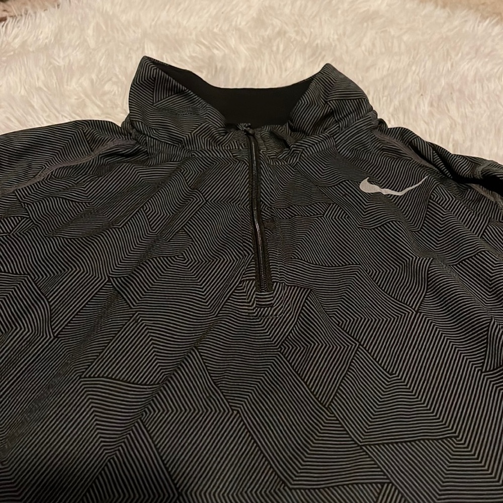 Nike Pullover - image 1